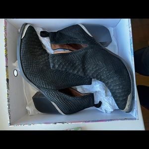 Jeffrey Campbell booties